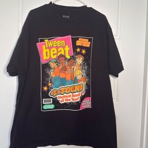 4*TOWN Tween Beat Graphic XXL T-Shirt